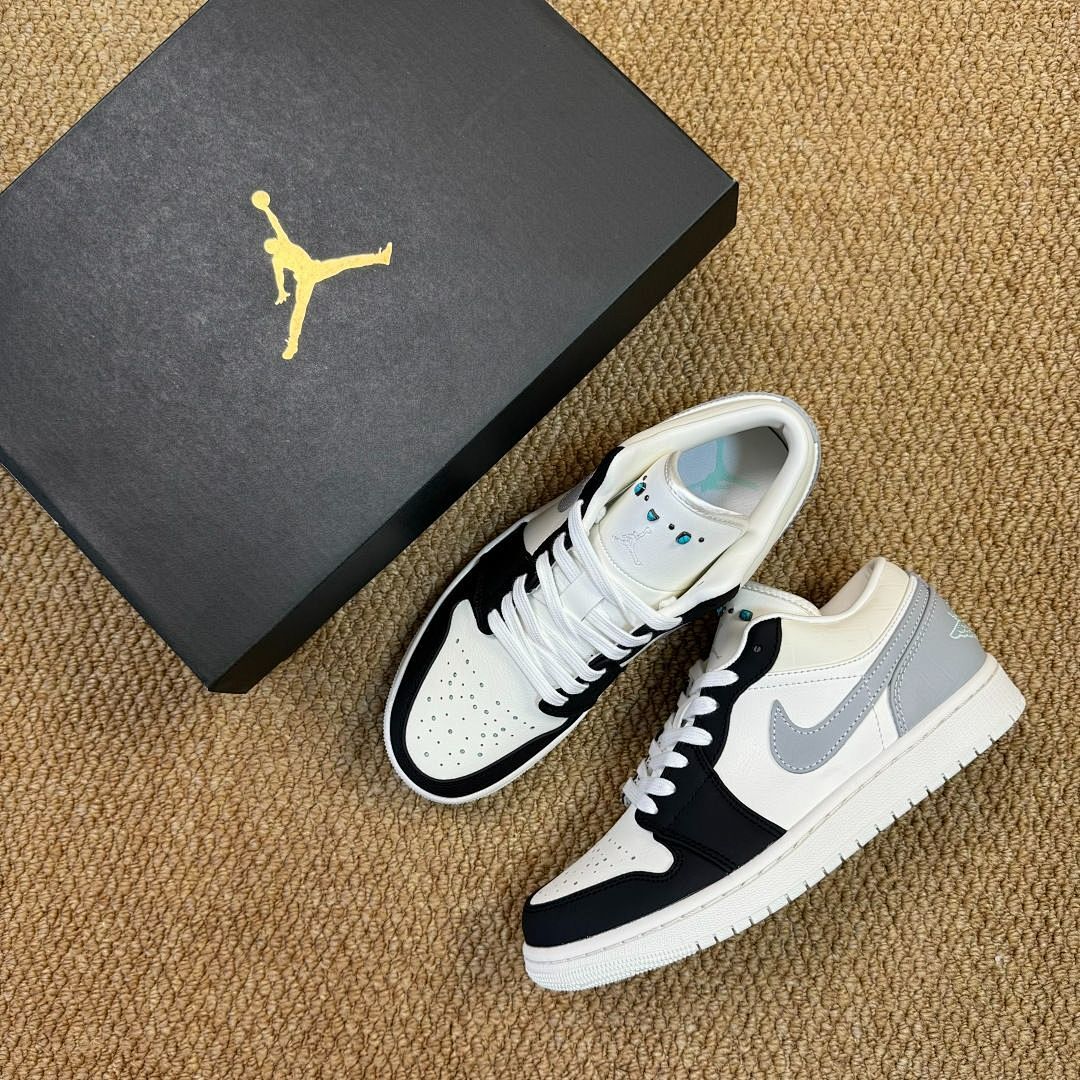 Nike Air Jordan 1 Low Light Smoke Grey 553558-039