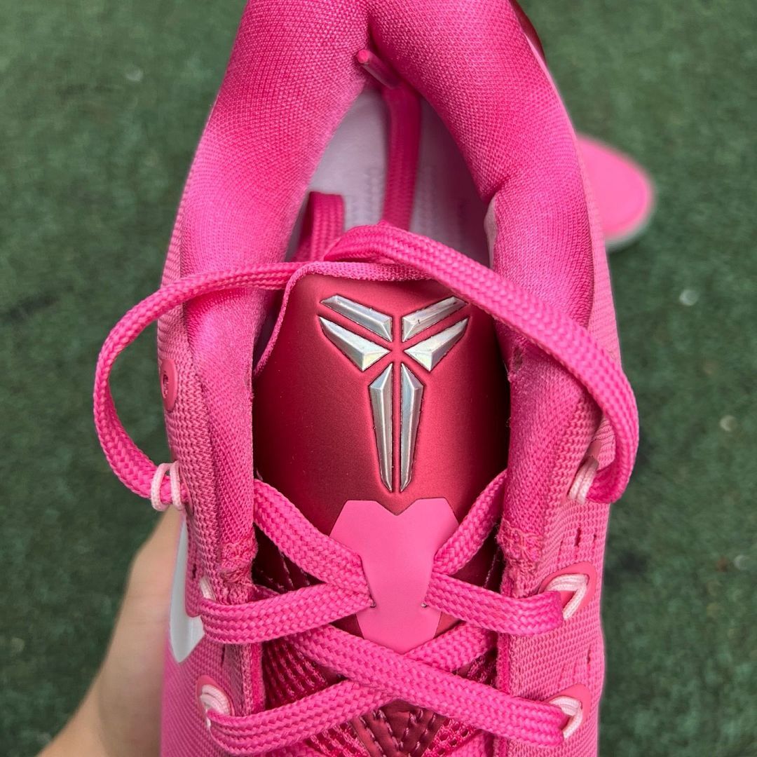 Nike Kobe 9 EM Low "Pink Fire" White Light Photo Blue 646701-616