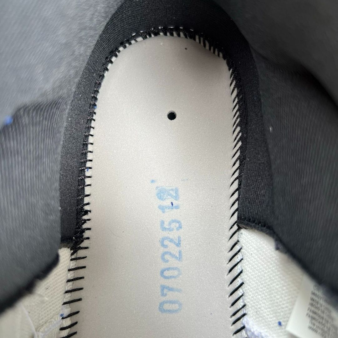 Air Jordan 11 Retro White Royal Blue University Red