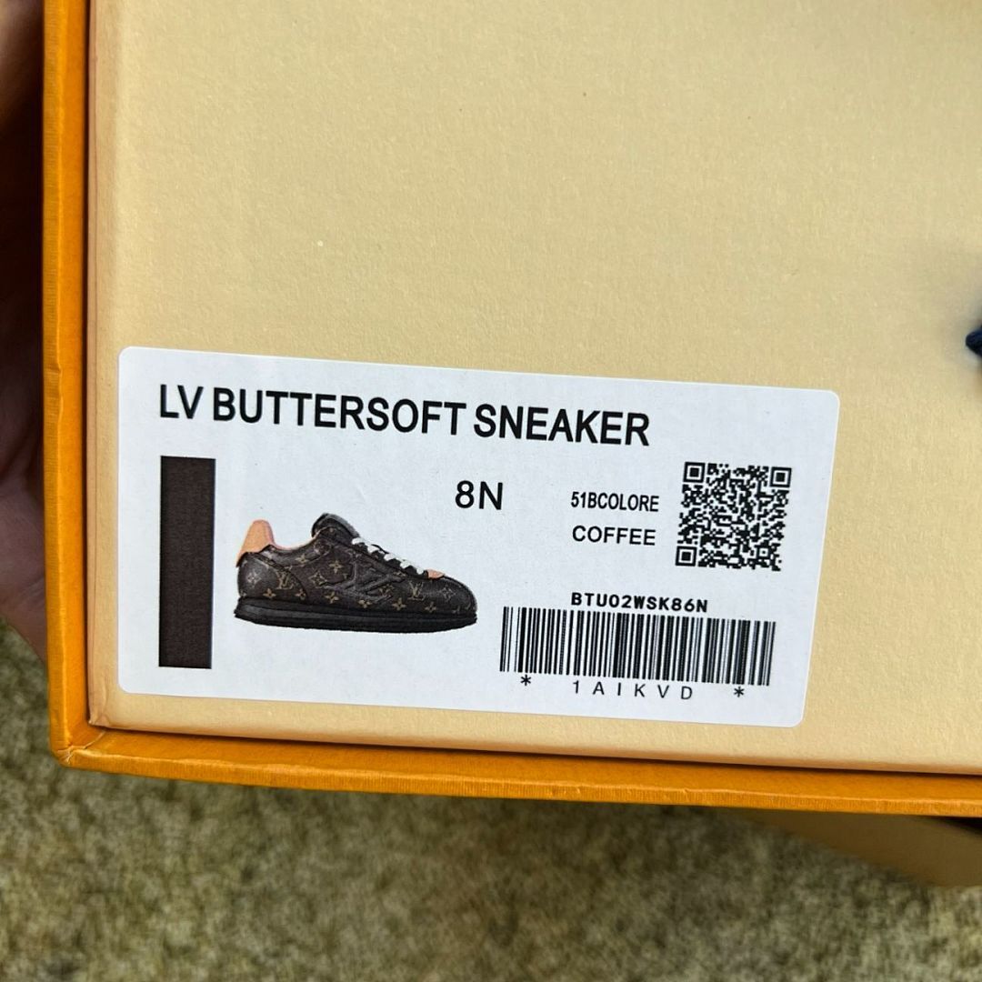 Louis Vuitton Run Away Monogram Canvas Sneaker