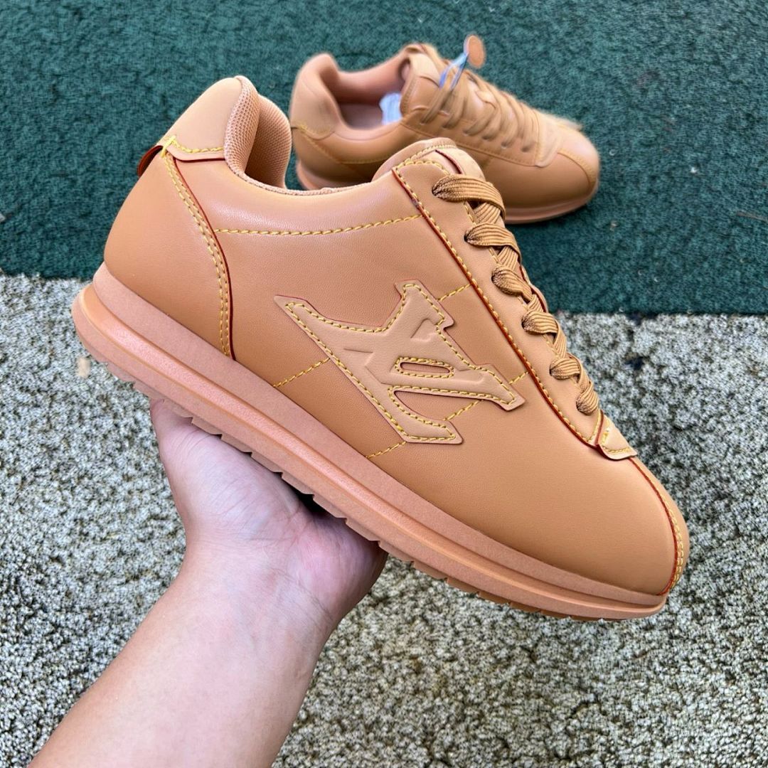 Louis Vuitton LV Runner Tatic Sneaker