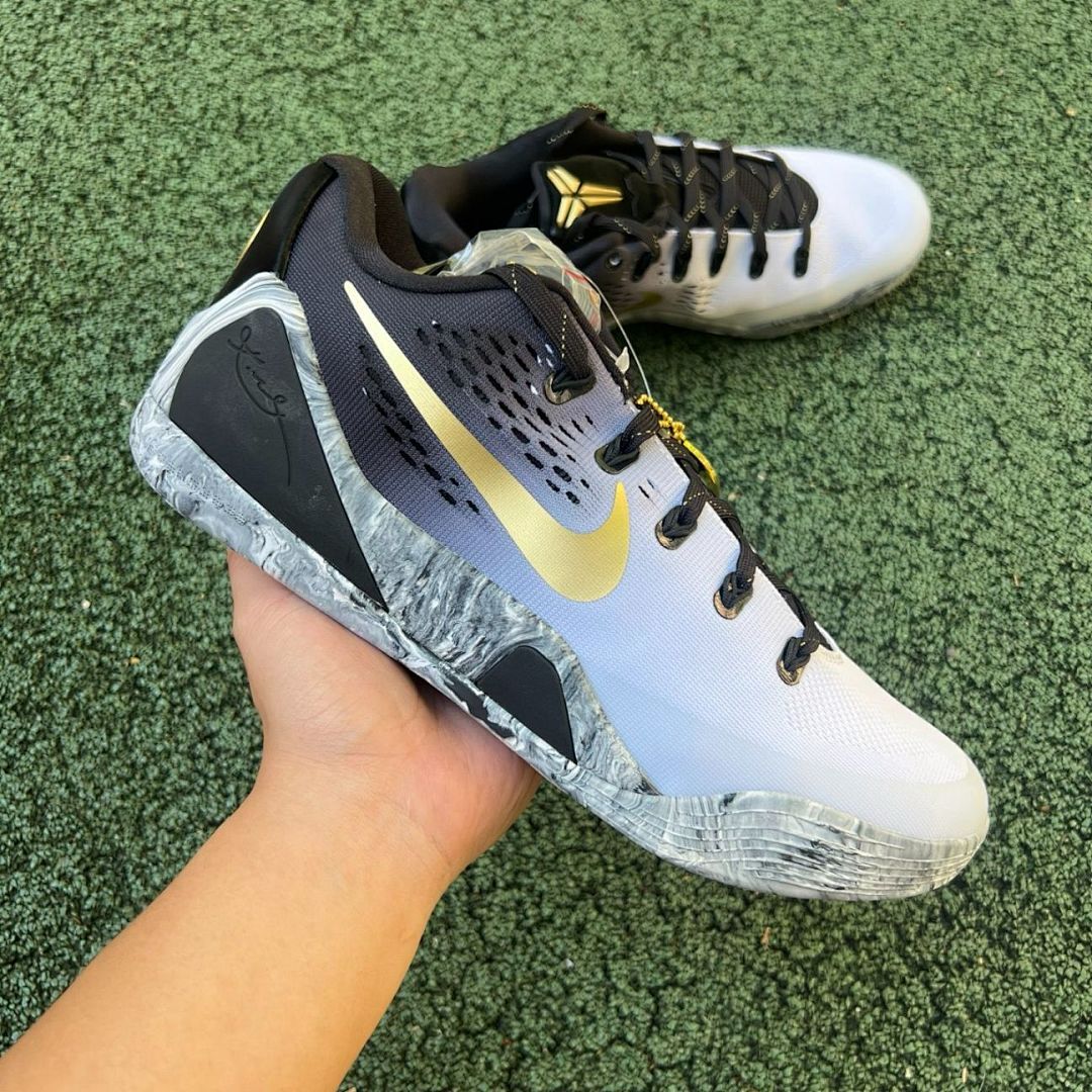 Nike Kobe 9 EM Low Periwinkle Black Metallic Gold Marbled