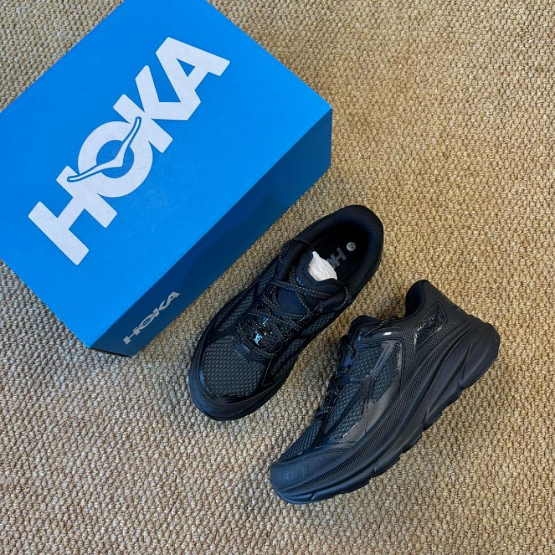 Hoka Bondi 8 Triple Black Running Shoes