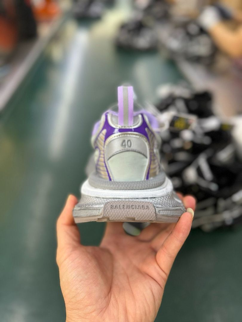 Balenciaga 3XL Trainer Metallic Silver Purple (2325 VG)