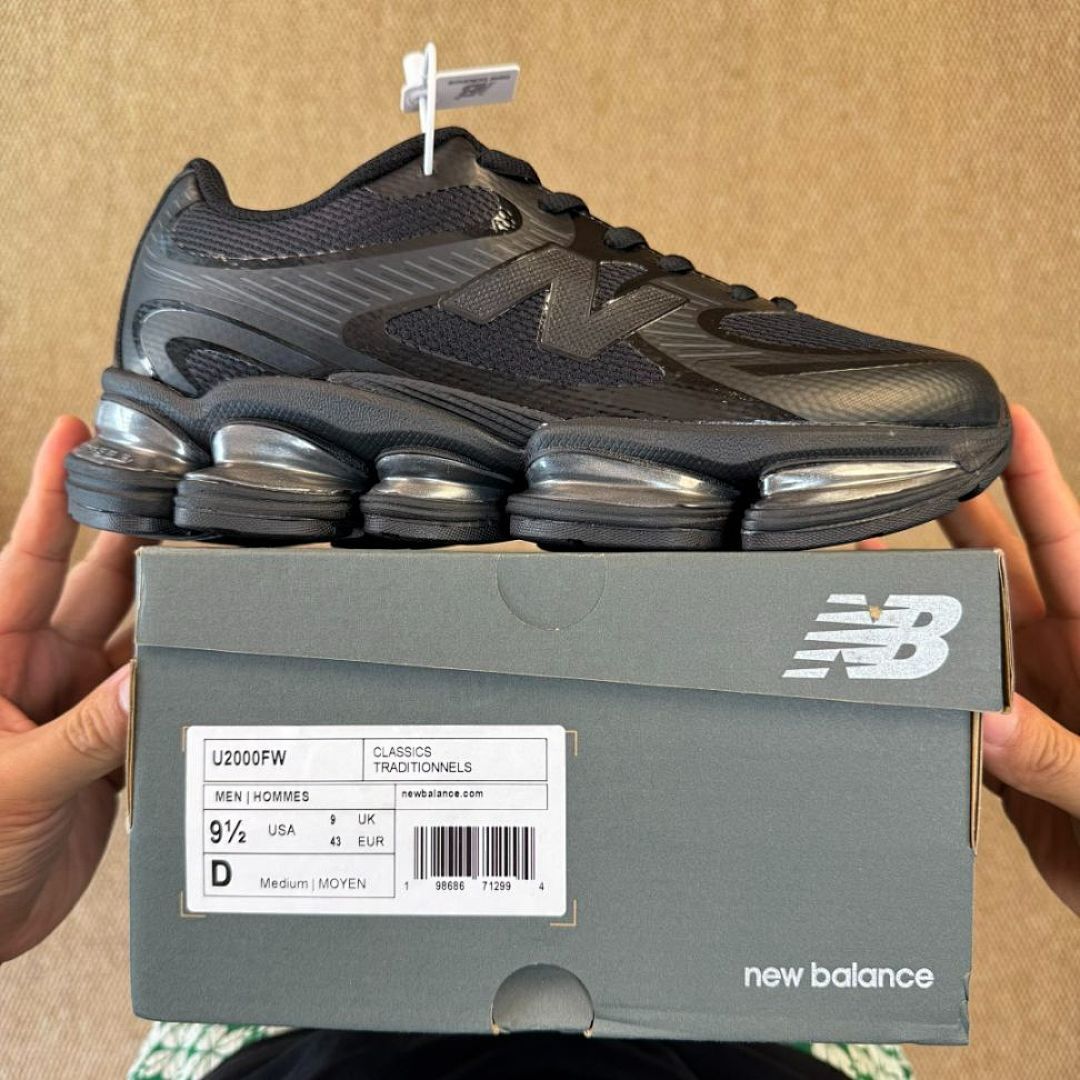 Nike Shox NZ Triple Black 360565-090
