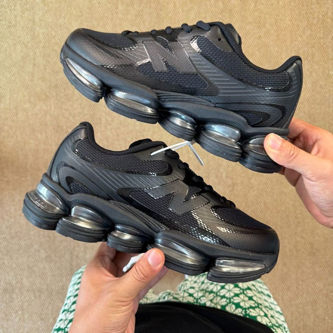 Nike Shox NZ Triple Black 360565-090