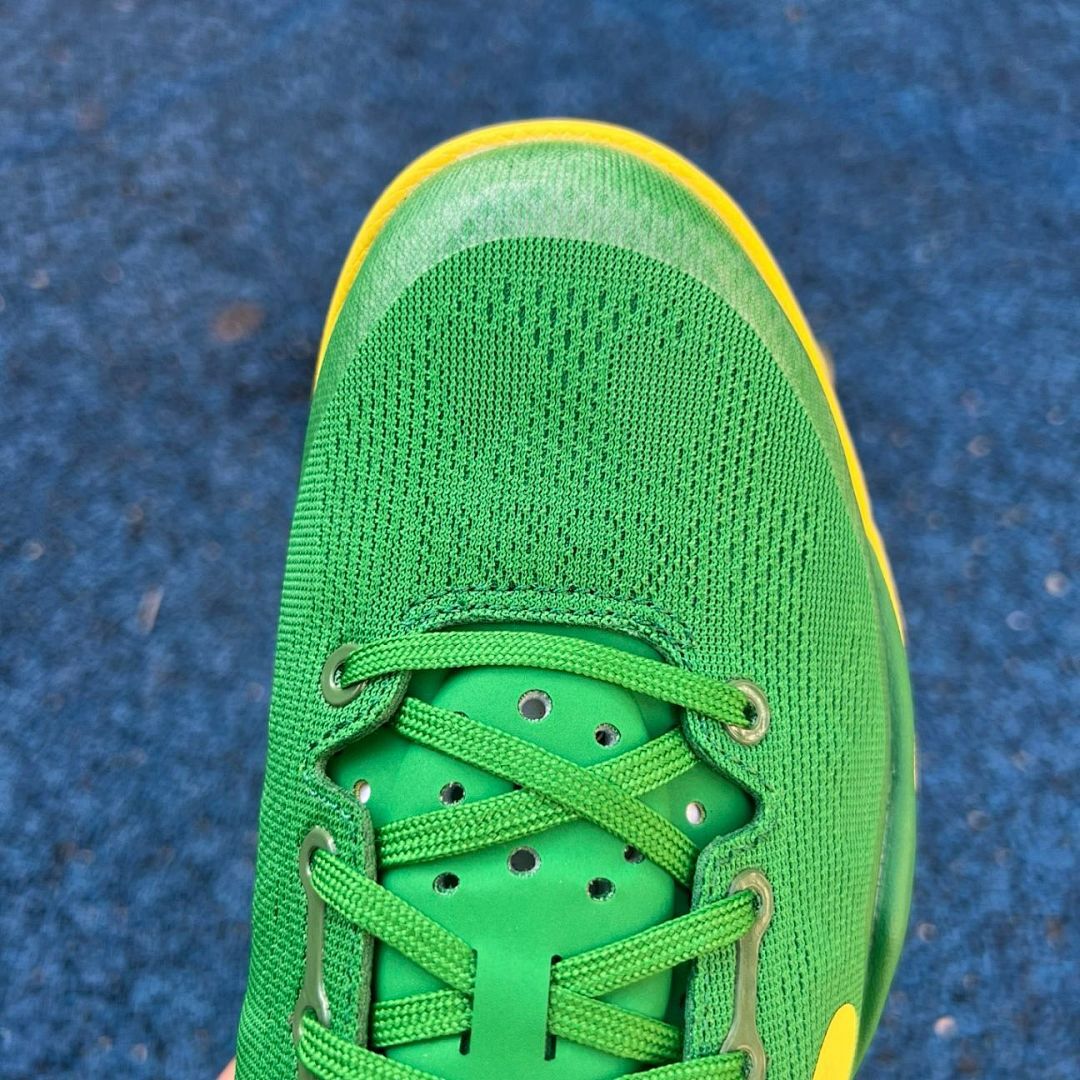 Nike Kobe 6 Protro Oregon Ducks PE
