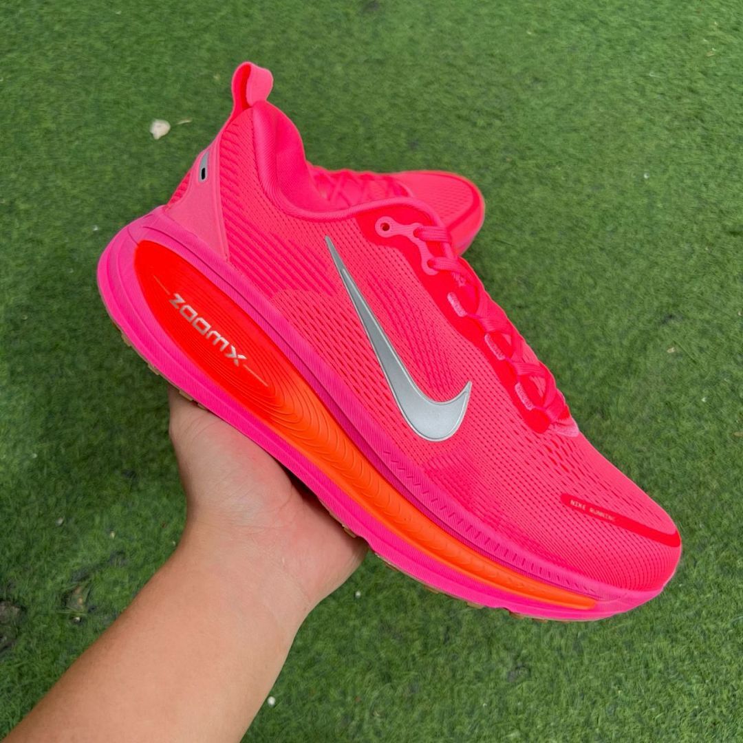 Nike ZoomX Invincible Run Flyknit 3 Hyper Pink Metallic Silver Atomic Orange