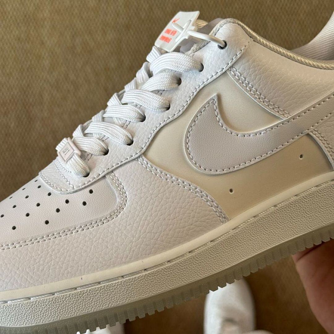 Nike Air Force 1 Low 'Iridescent' White CW6030-100