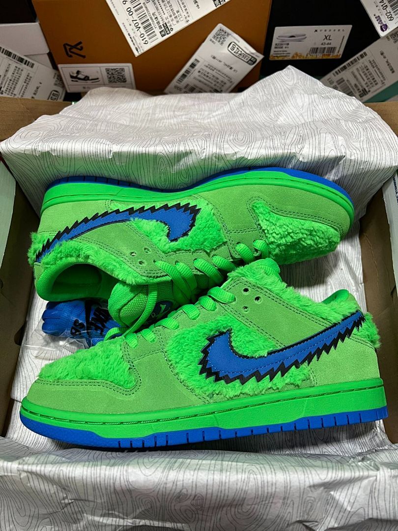 Nike SB Dunk Low Grateful Dead Bears Green CJ5378-300