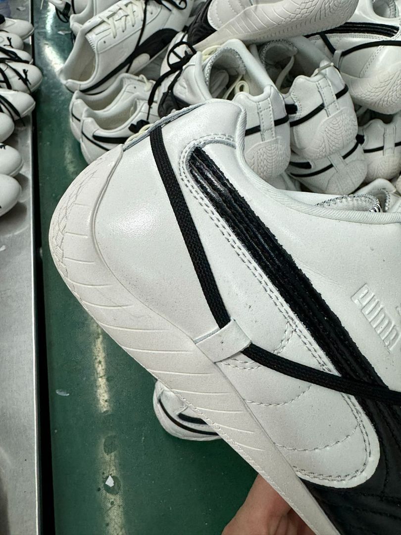 Puma Toddler Low-Top Sneakers White Black with Loop Laces
