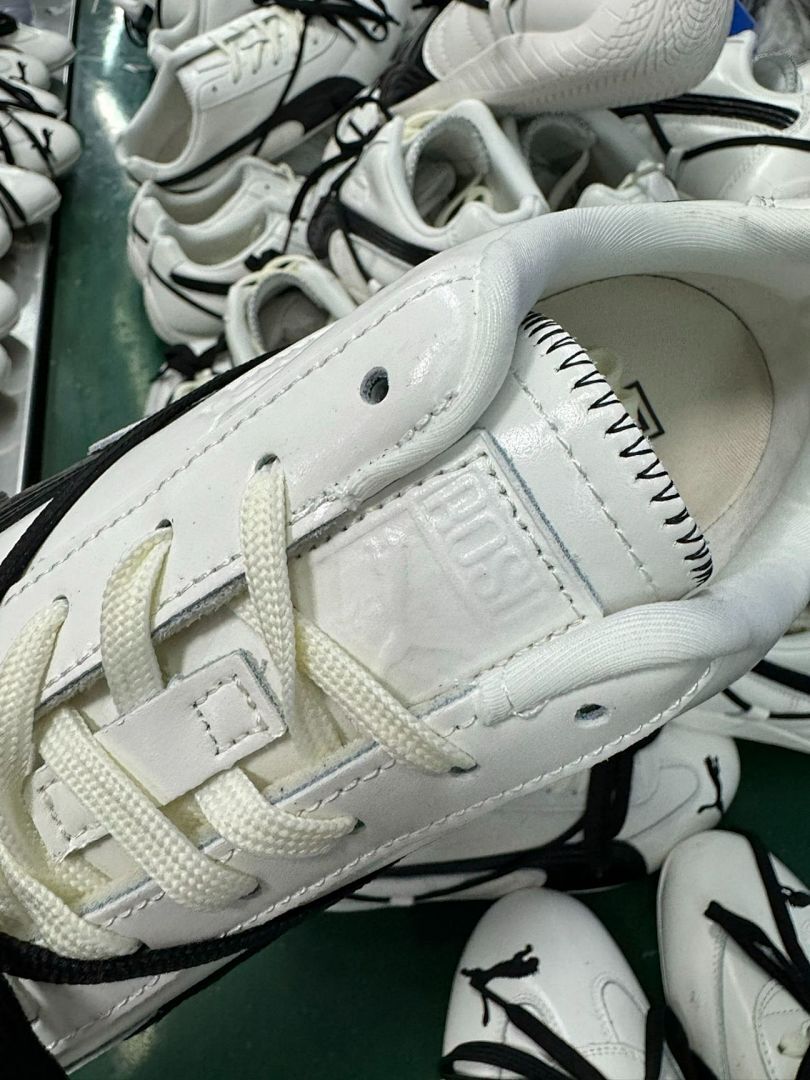 Puma Toddler Low-Top Sneakers White Black with Loop Laces
