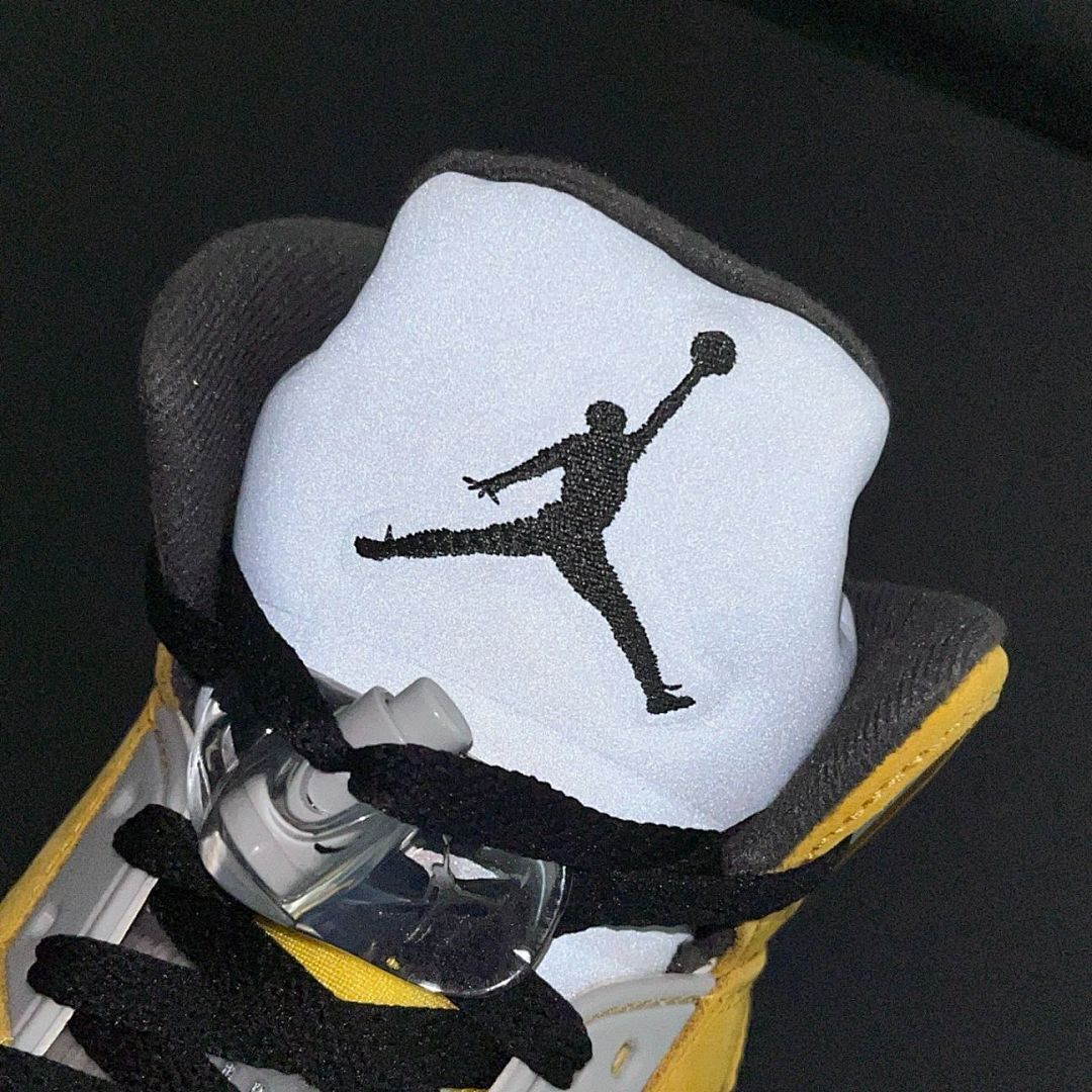 Air Jordan 5 Retro Varsity Maize Michigan CQ9545-700