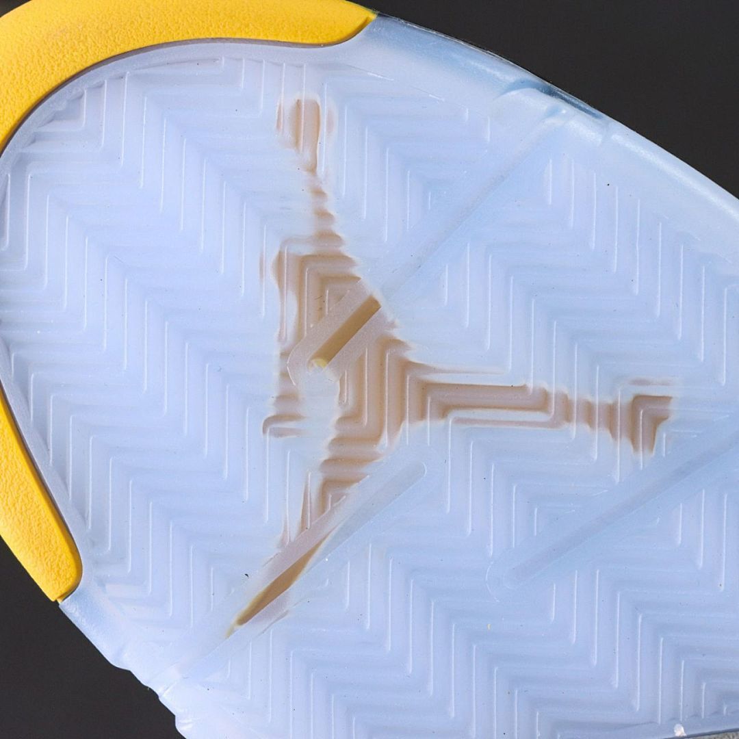 Air Jordan 5 Retro Varsity Maize Michigan CQ9545-700