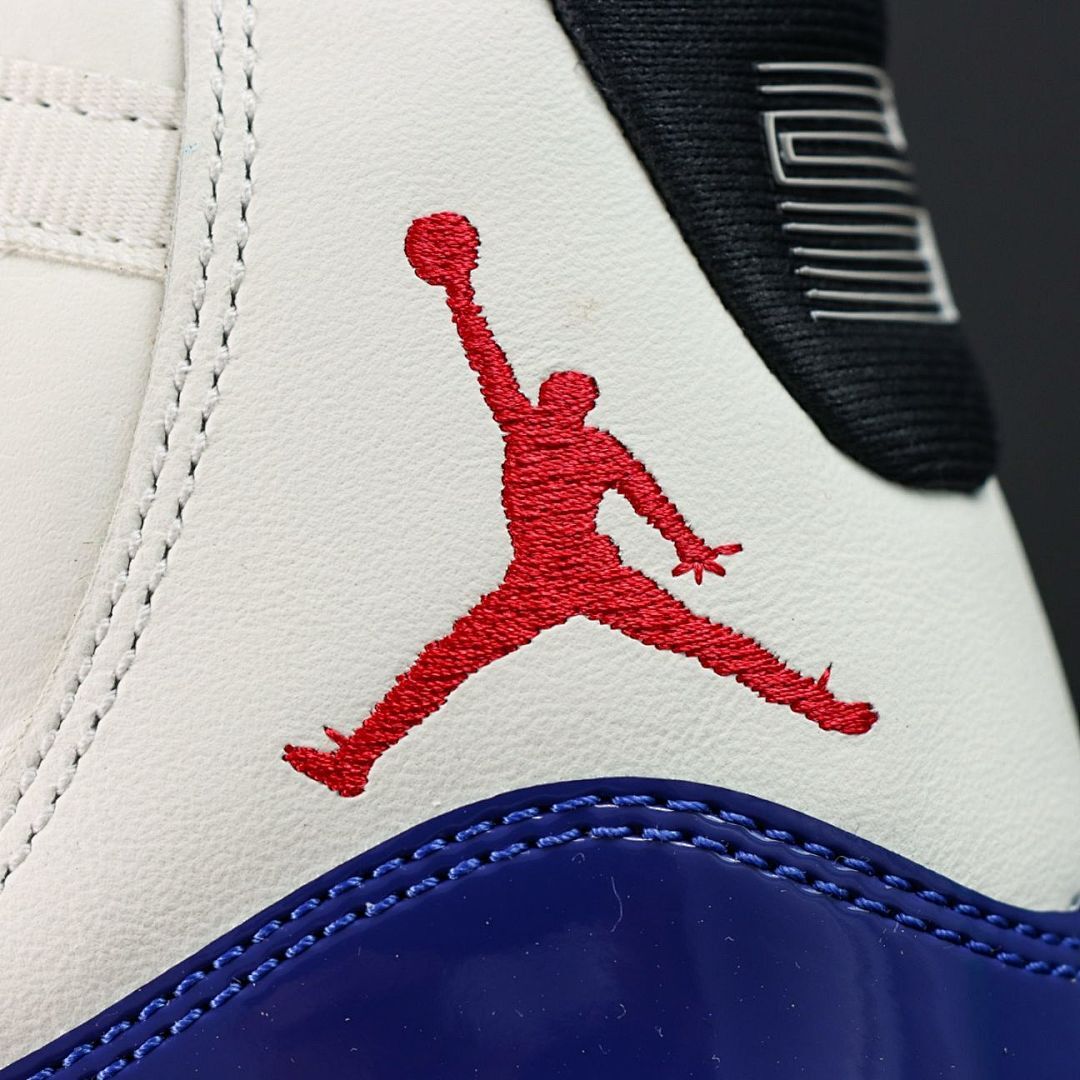 Air Jordan 11 Retro Royal Blue