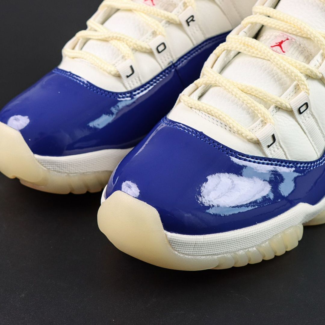 Air Jordan 11 Retro Royal Blue