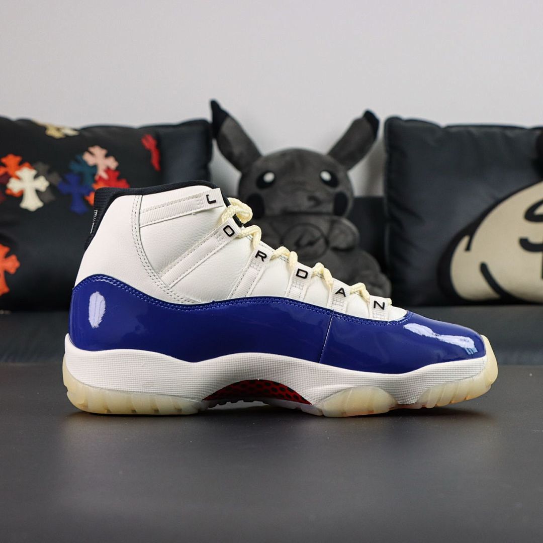 Air Jordan 11 Retro Royal Blue