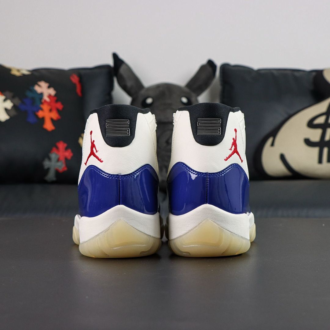 Air Jordan 11 Retro Royal Blue