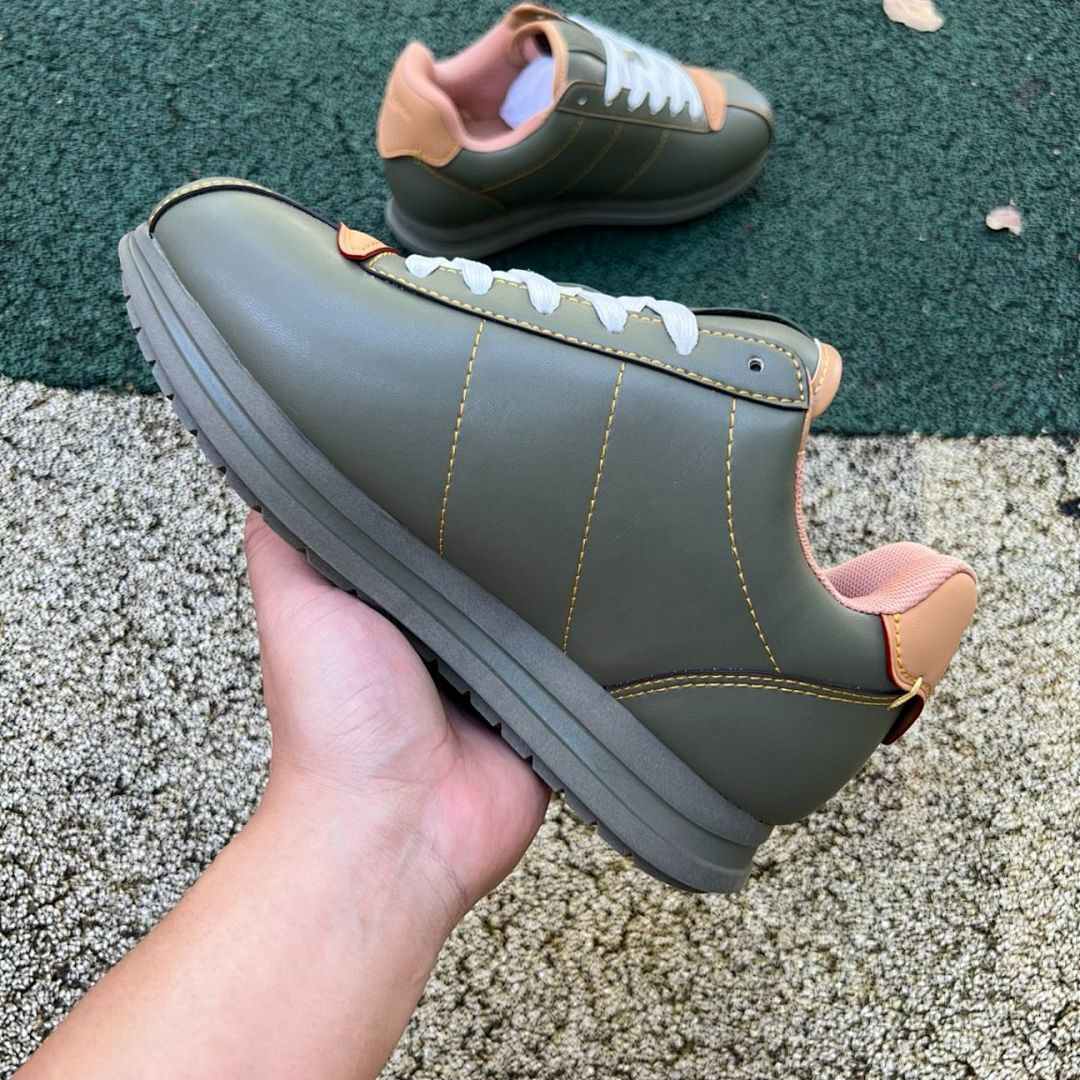 Louis Vuitton LV Runner Tatic Sneaker Khaki Red LV Logo