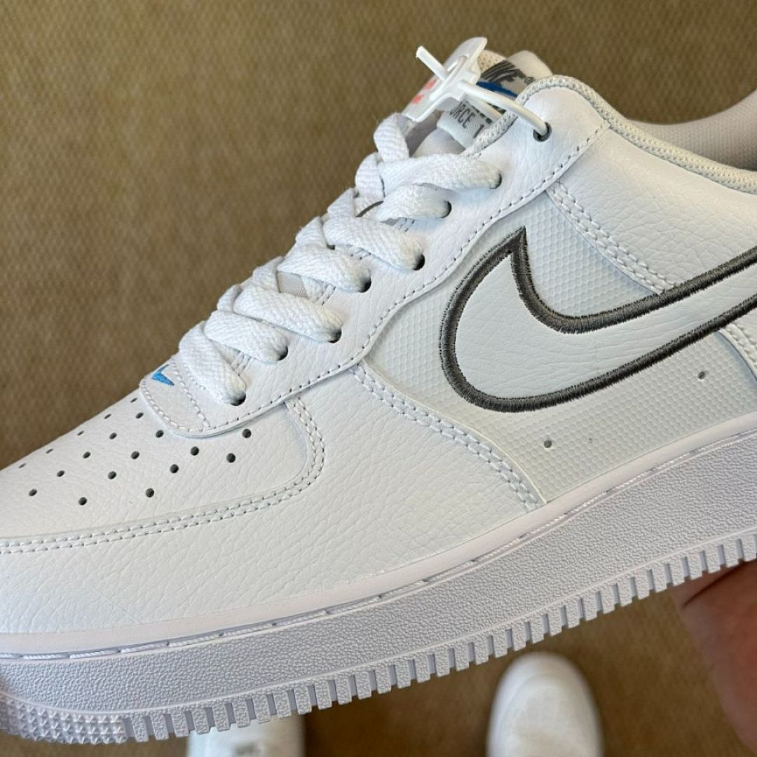 Nike Air Force 1 '07 White Wolf Grey Hyper Royal CW7577-101