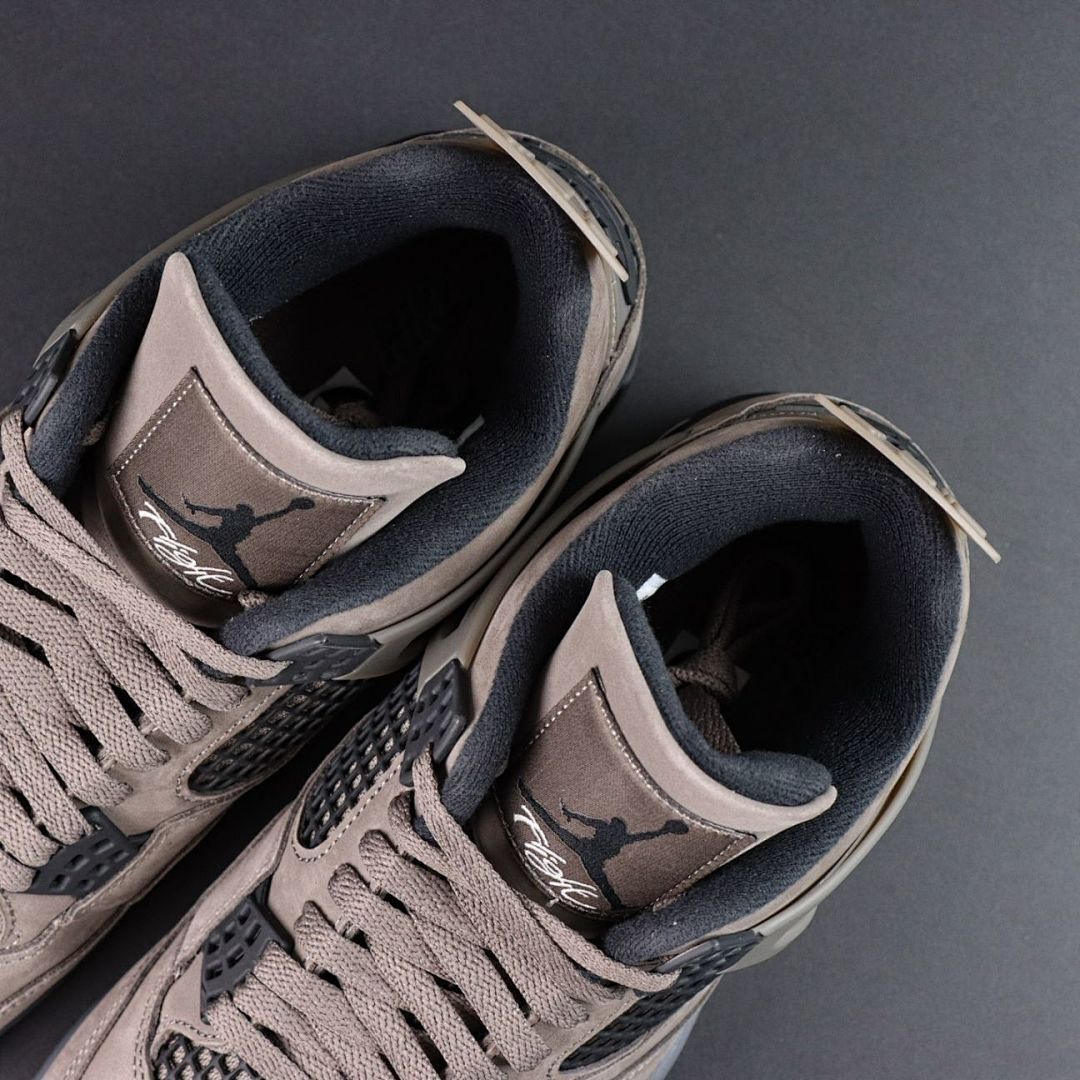Air Jordan 4 Retro Taupe Haze DB0732-200