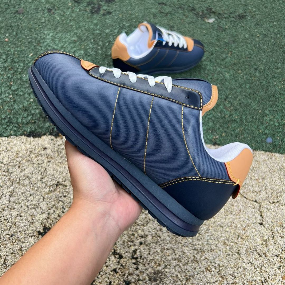 Louis Vuitton LV Runner Tatic Sneaker Navy Blue