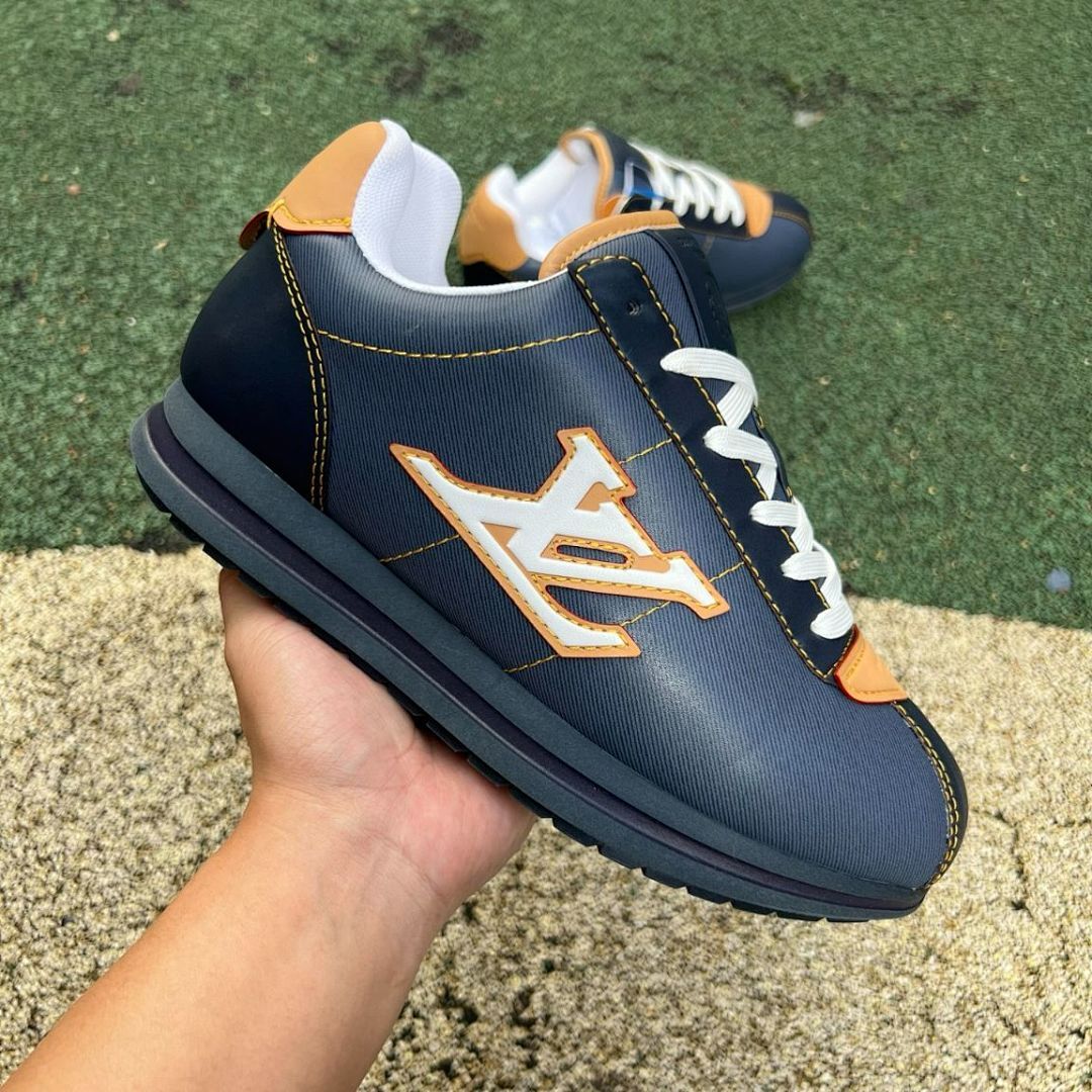 Louis Vuitton LV Runner Tatic Sneaker Navy Blue