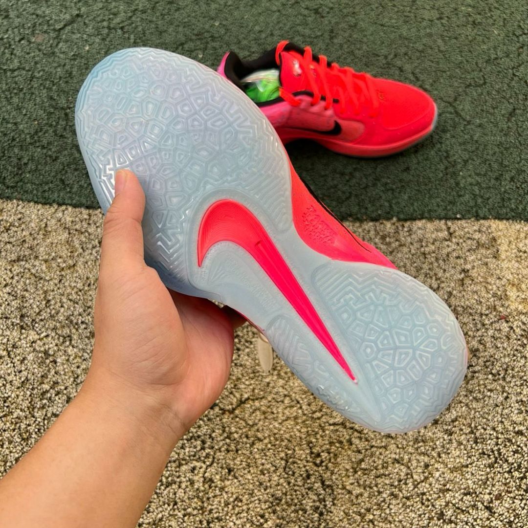 Nike Kyrie Low 3 Pink Foam CJ1286-600