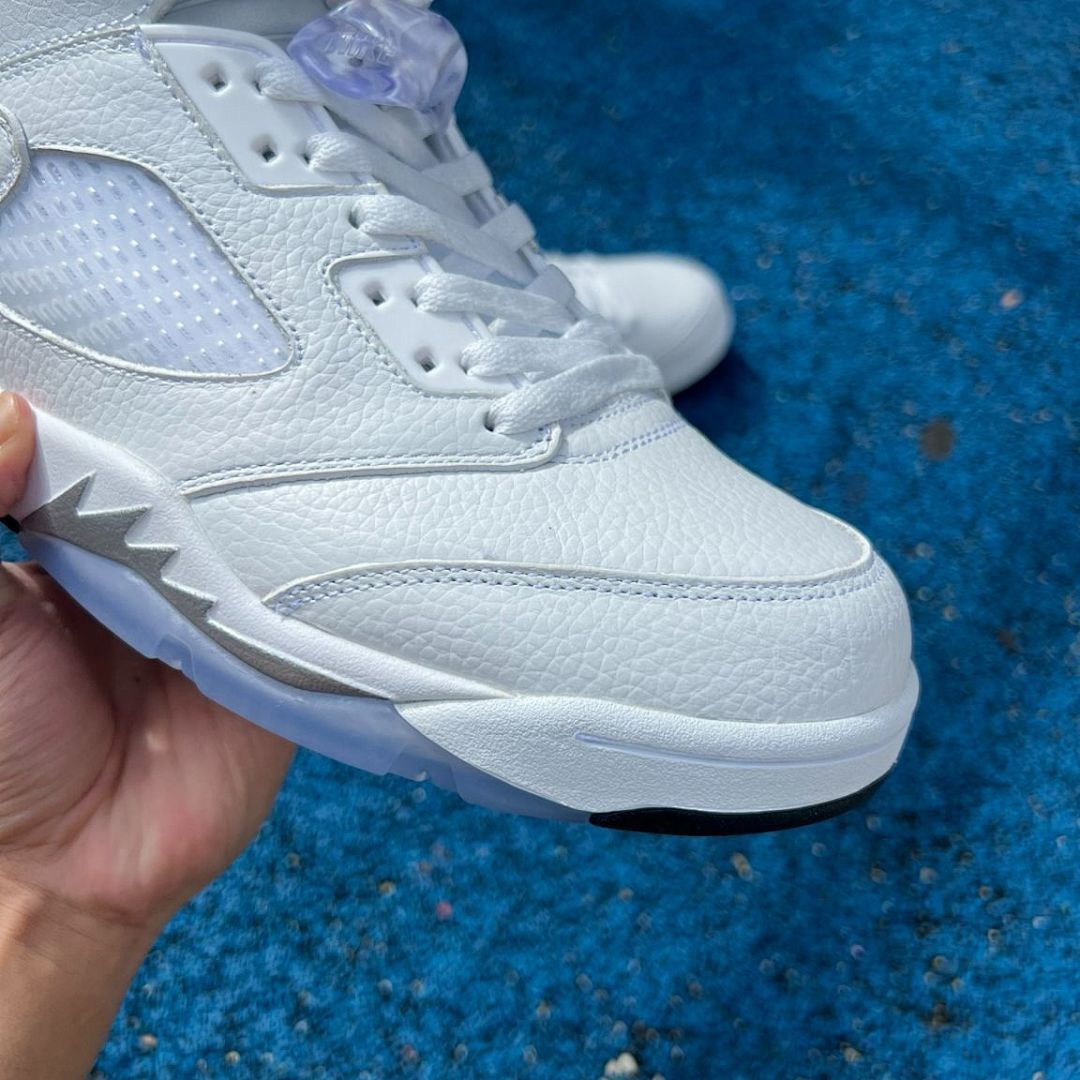 Air Jordan 5 Retro Pure Platinum 136027-130