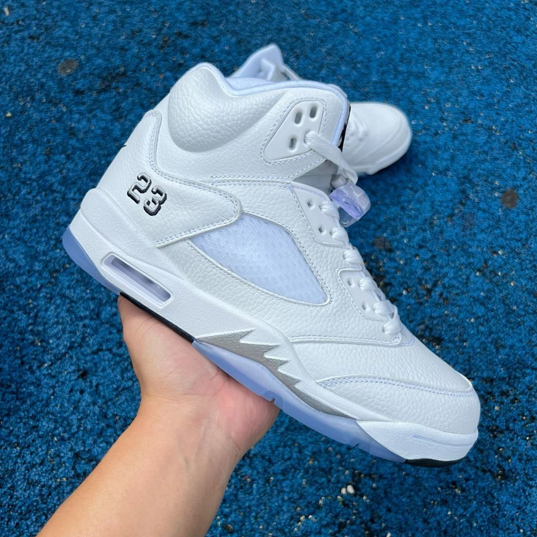Air Jordan 5 Retro Pure Platinum 136027-130