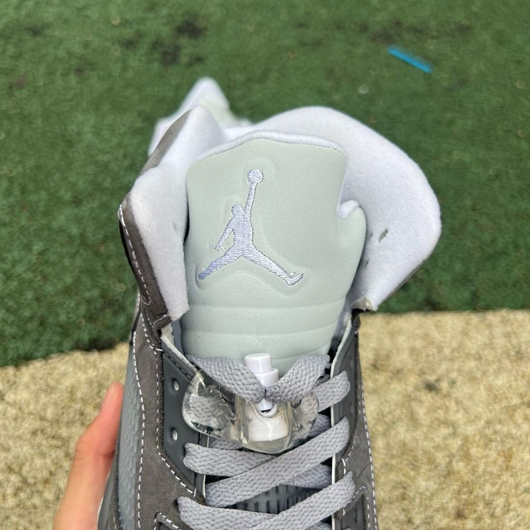 Air Jordan 5 Retro Wolf Grey 136027-005