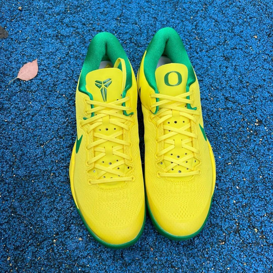 Nike Kobe 8 System 'Brazil' Dynamic Yellow Stadium Green 555035-700