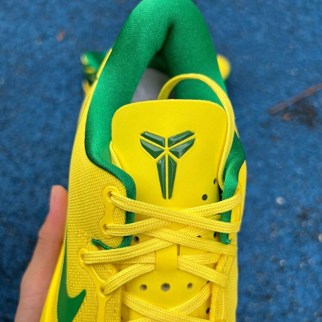 Nike Kobe 8 System 'Brazil' Dynamic Yellow Stadium Green 555035-700