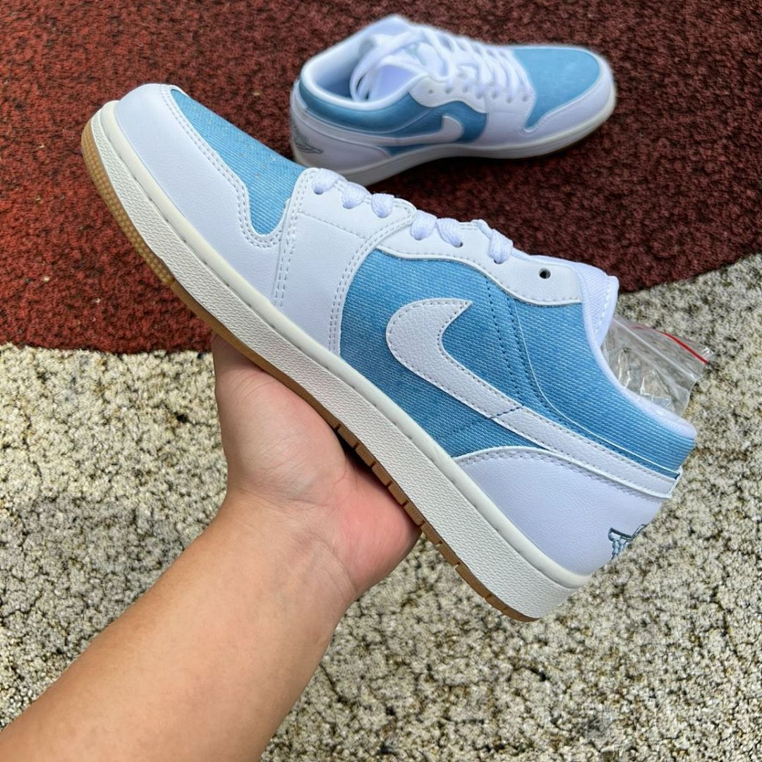 Air Jordan 1 Low SE Washed Denim Light Marine White Gum Yellow DR6970-400