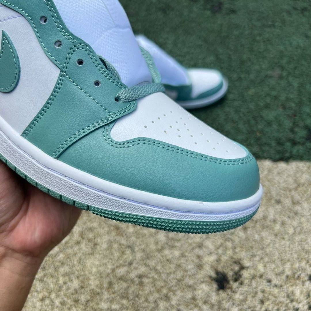Air Jordan 1 Mid Island Green 554724-132