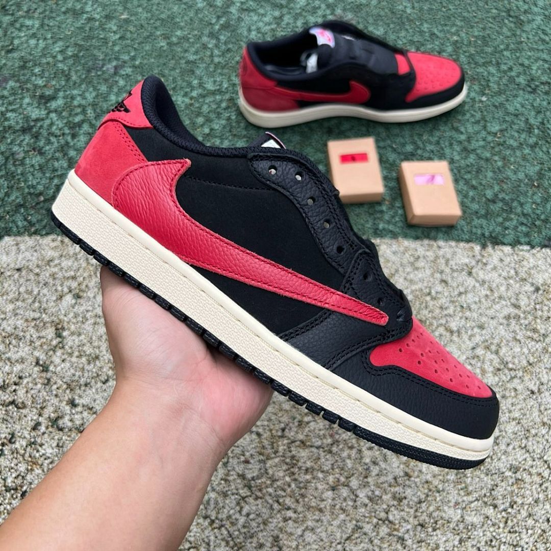 Travis Scott Air Jordan 1 Low OG Sample Black Red