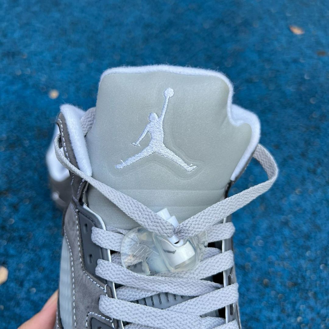 Air Jordan 5 Retro Wolf Grey 136027-005
