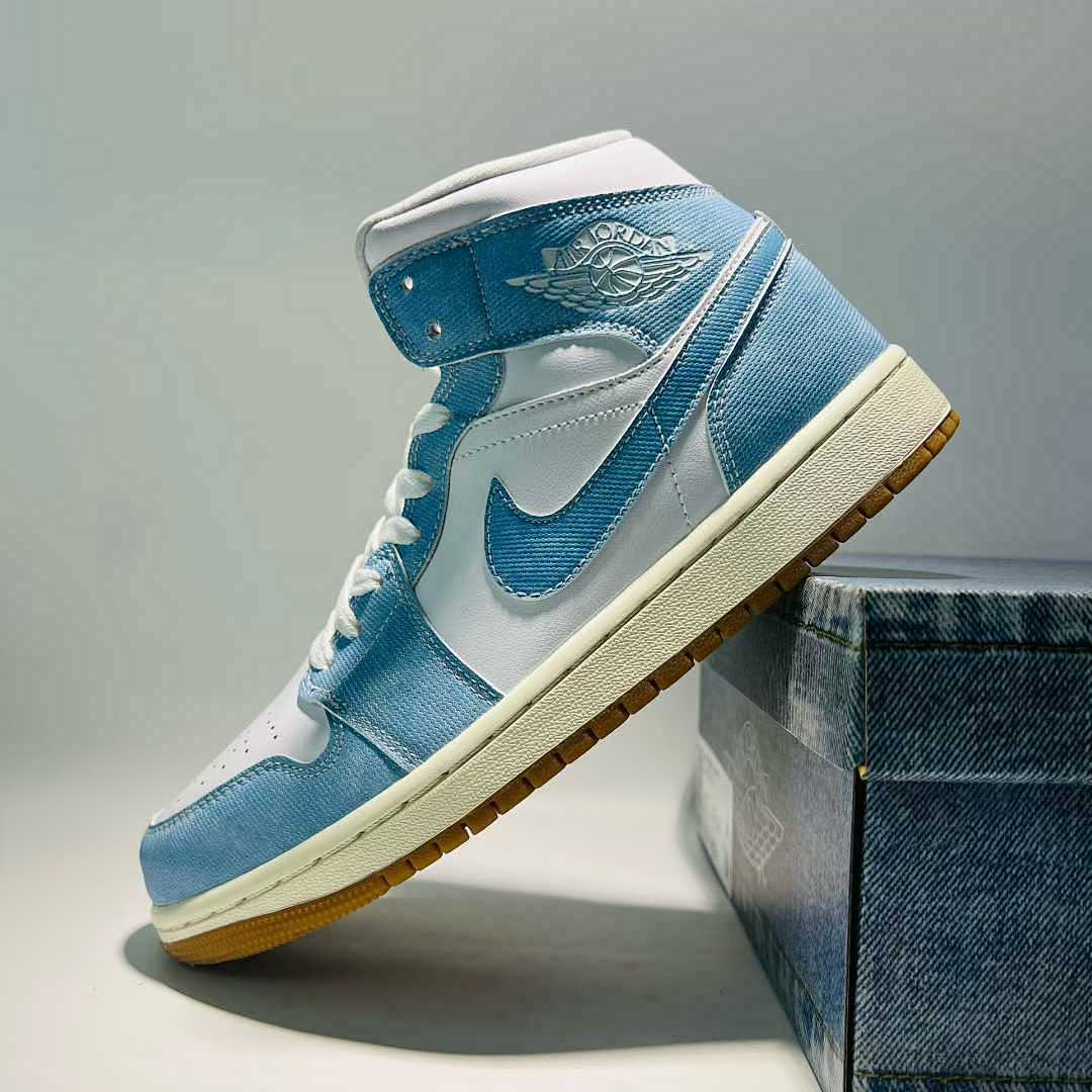Nike Air Jordan 1 Mid Denim White Light Blue Gum Sole Sneakers DV9344-100
