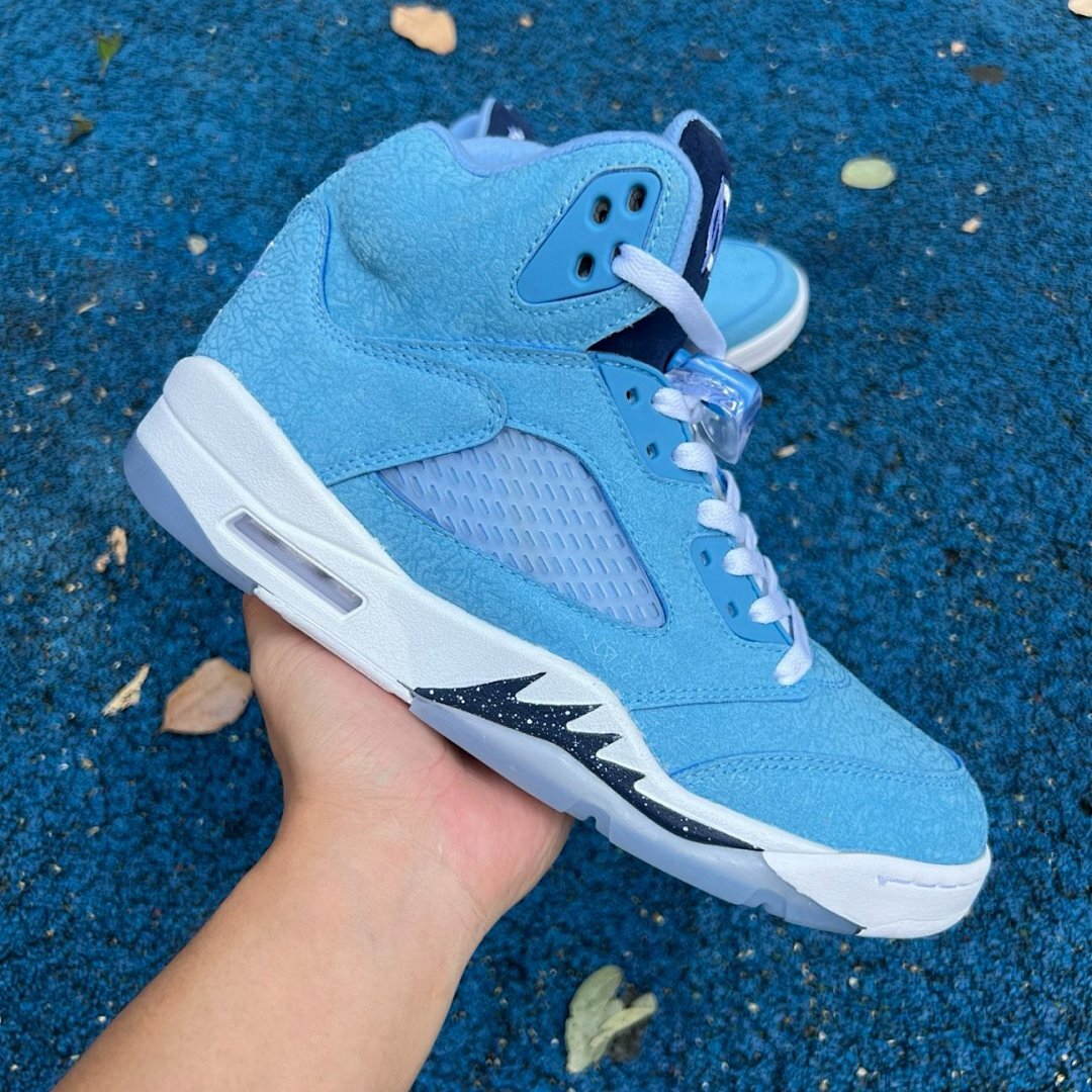 Air Jordan 5 Retro SE University Blue DV1313-401