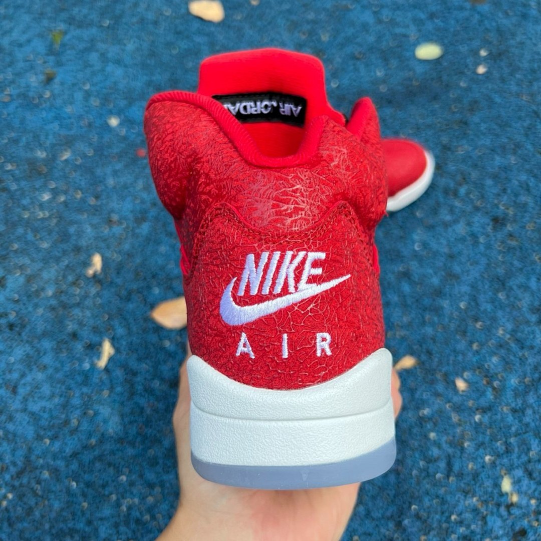 Air Jordan 5 Retro "Raging Bull" DD0587-600