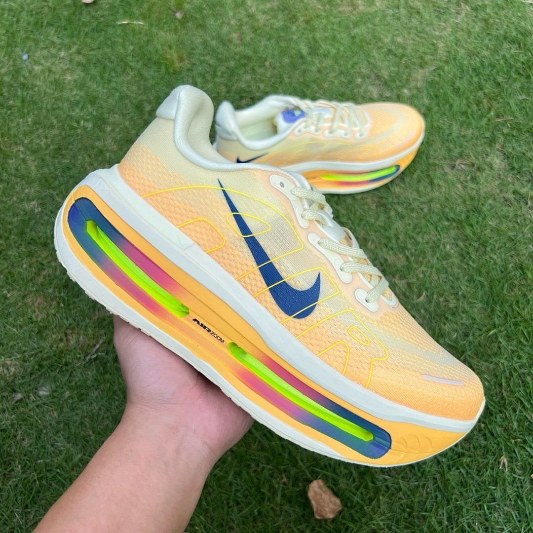 Nike Spark Flyknit FD6720-100