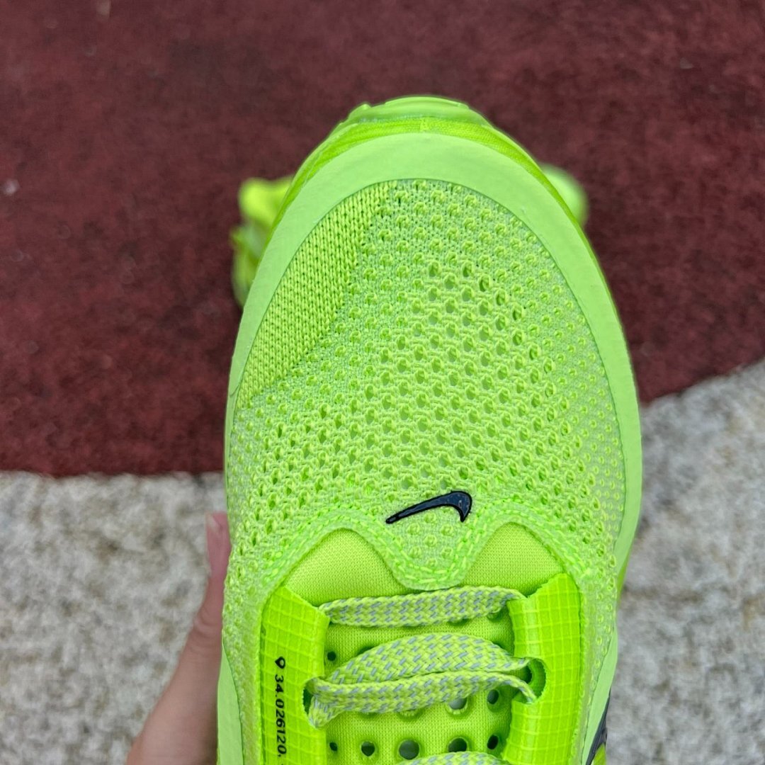 Nike ZoomX Invincible Run Flyknit 3 Volt Black Running Shoes DR2615-700