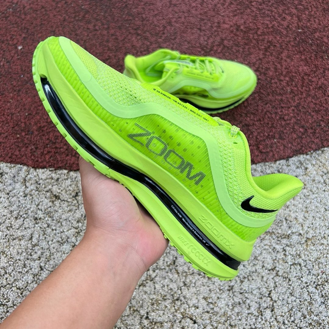Nike ZoomX Invincible Run Flyknit 3 Volt Black Running Shoes DR2615-700