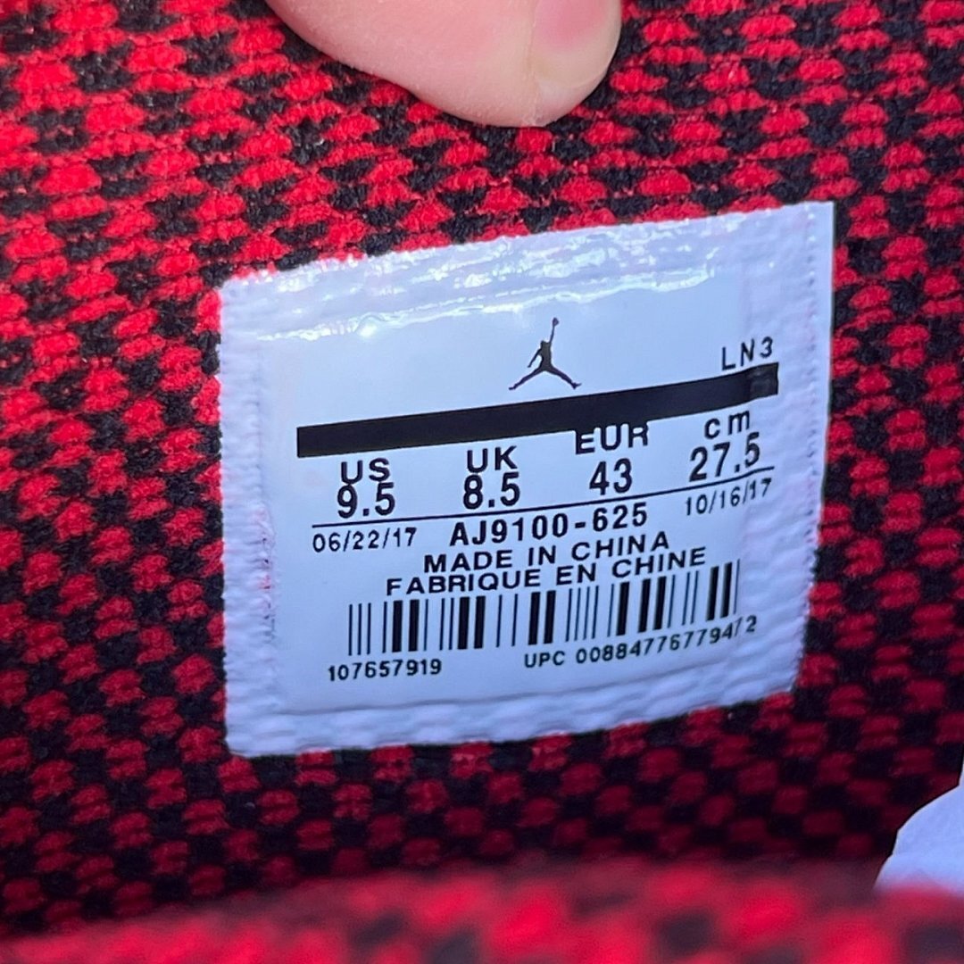 Air Jordan 10 Retro Bulls Over Broadway 705178-601