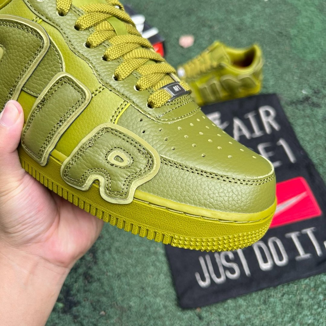 Supreme x Nike Air Force 1 Low Mean Green CU9225-300