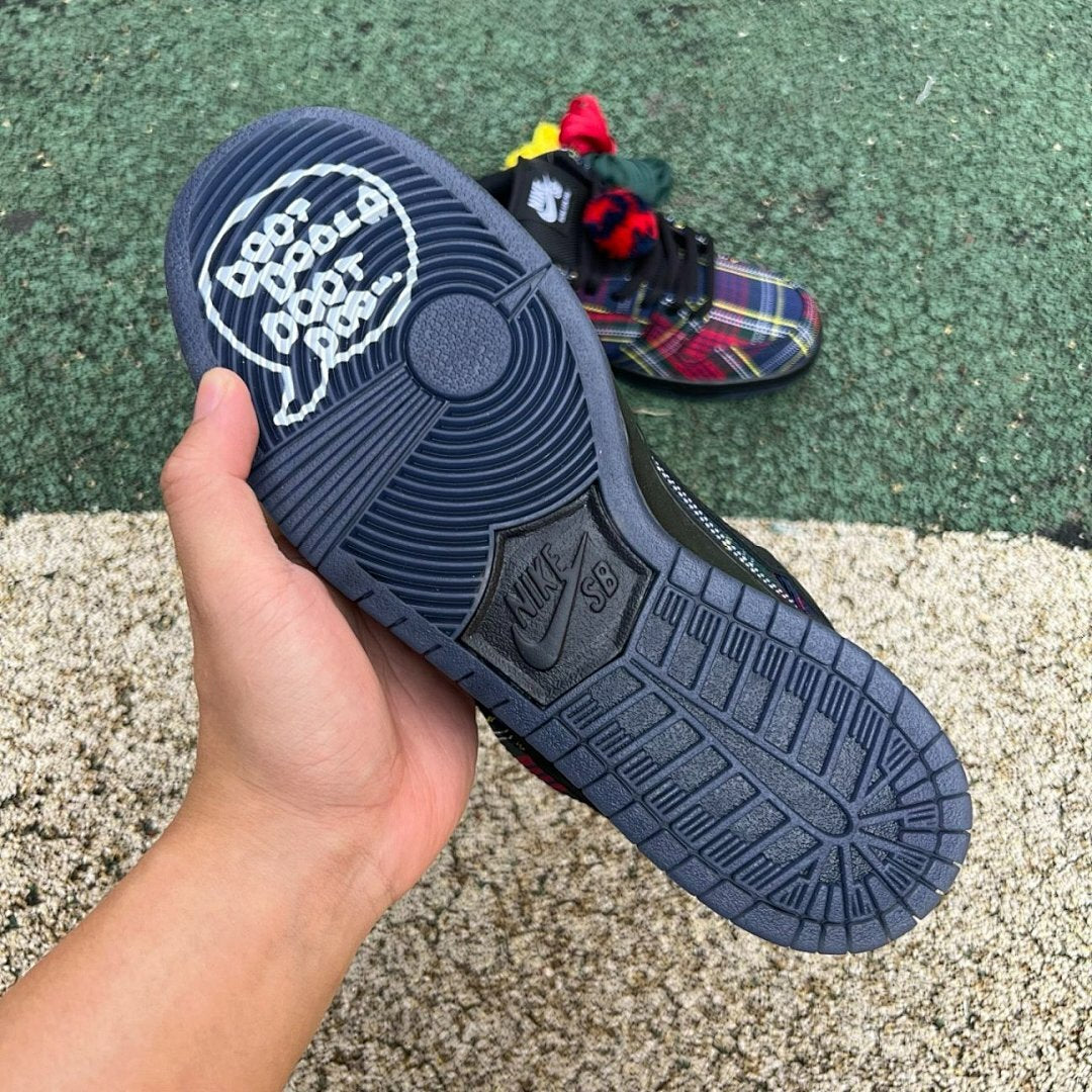 Nike SB Dunk Low Pro Multi-Color Plaid Black Sole