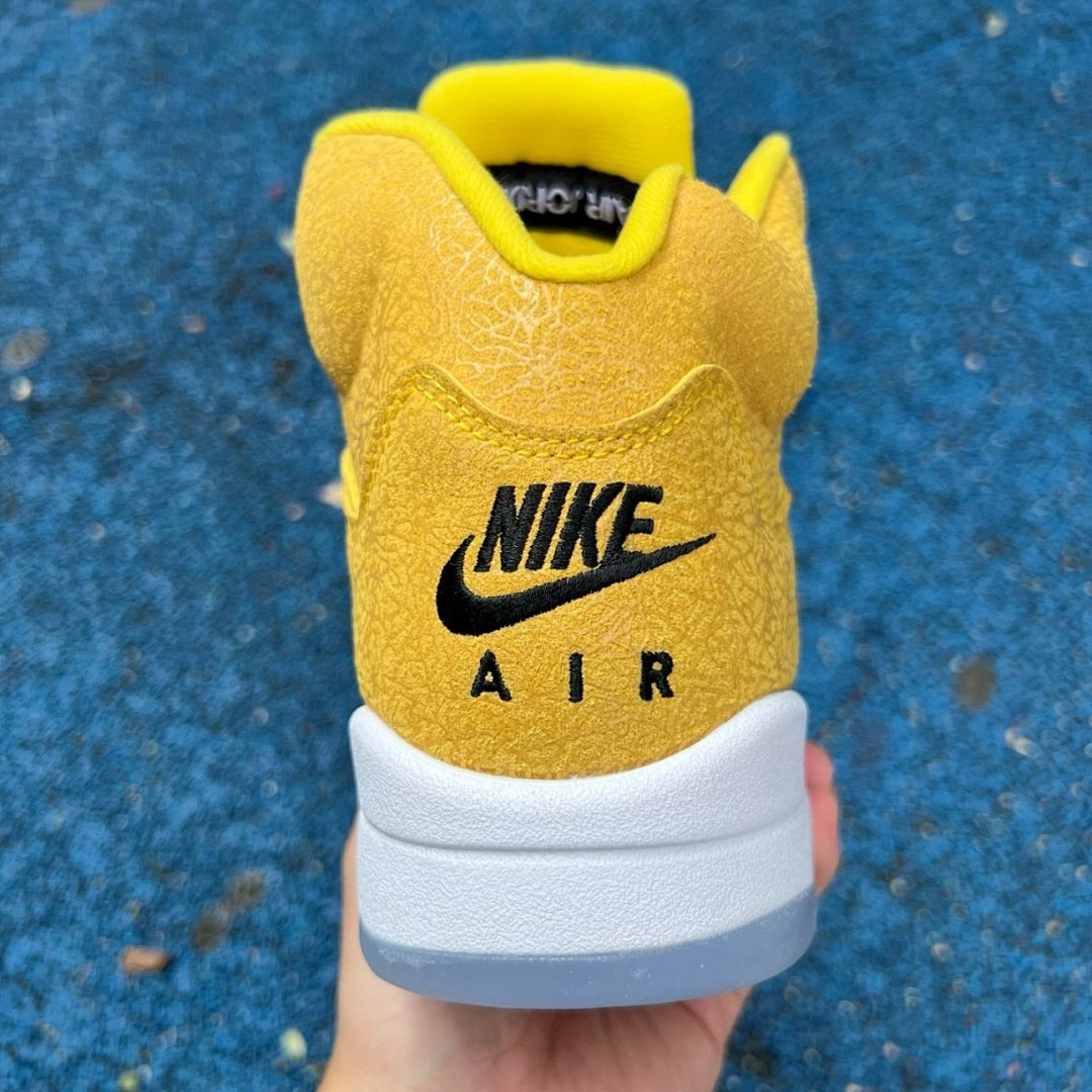 Air Jordan 5 "Michigan" Amarillo College Navy CQ9541-704