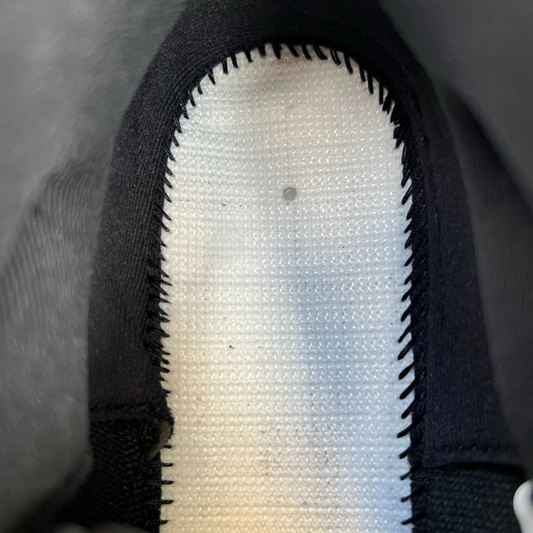 Air Jordan 11 Retro Black Green Glow Cracked Patent
