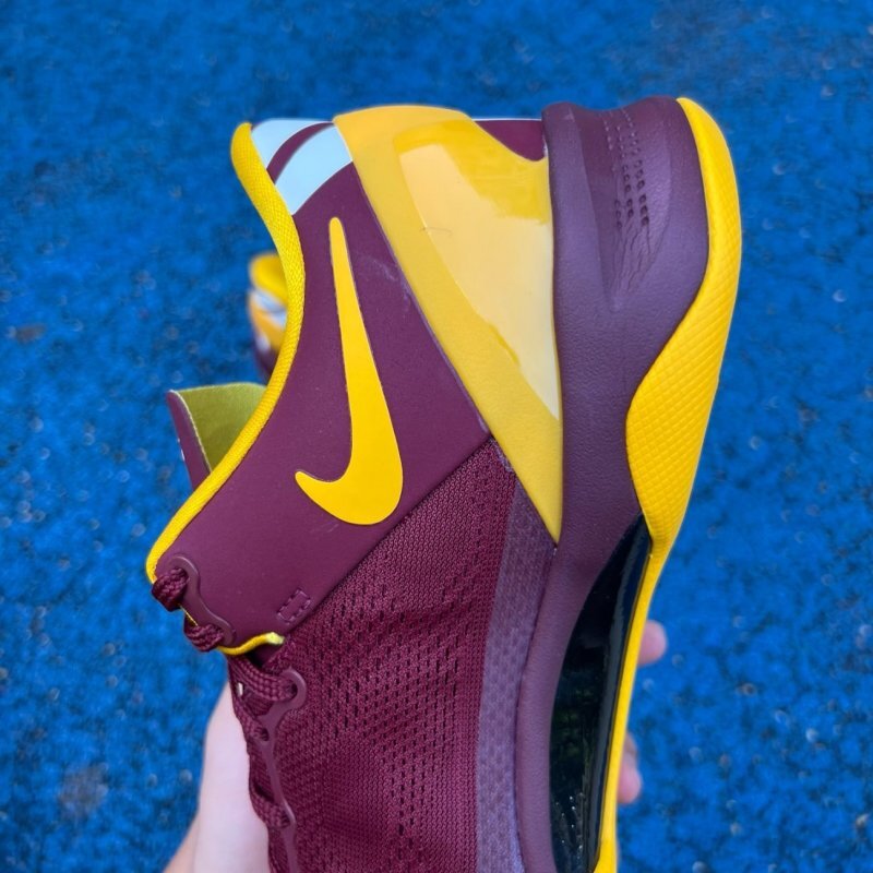 Nike Kobe 8 Team Red University Gold