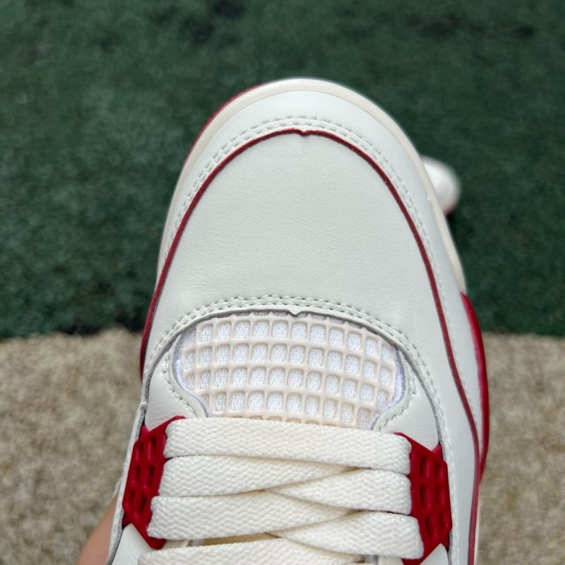 Air Jordan 4 Retro 'Red Metallic' CT8527-112